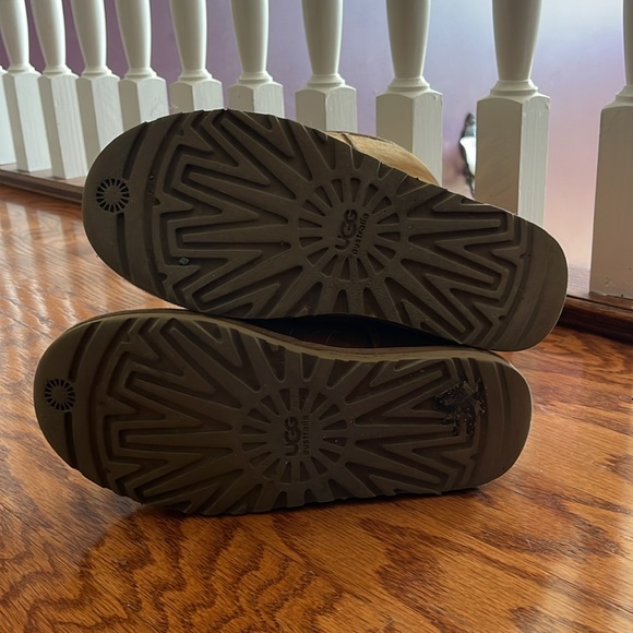 Classic tall camel Ugg boots, size 8 - Picture 4 of 6